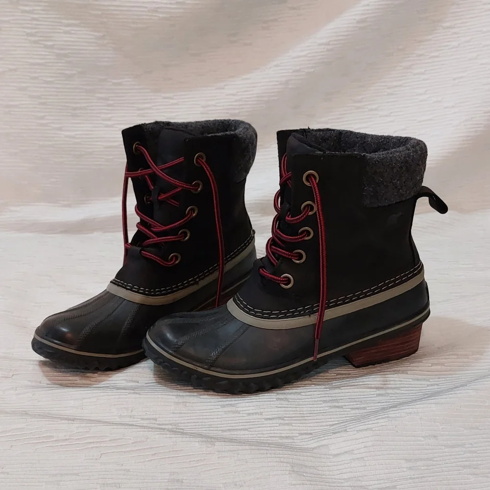 Sorel Black Ankle Boots with Red Accented Laces